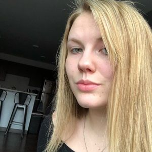 Meet your Posher, Kaylee